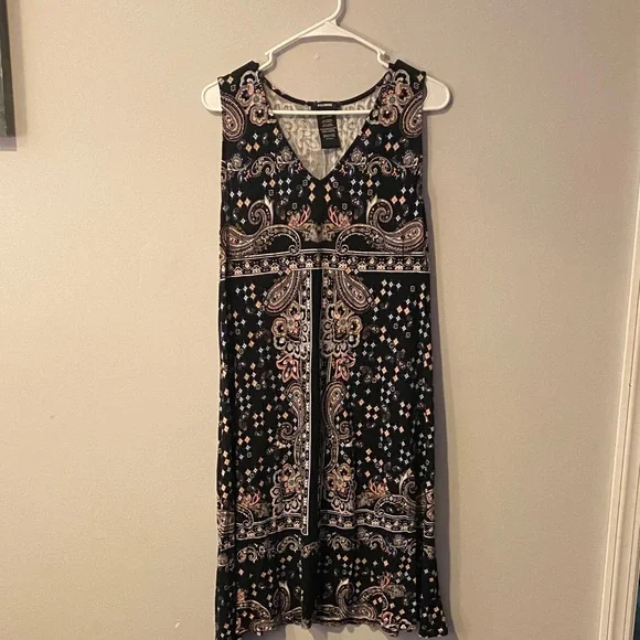 Premise Black and Pink Paisley Midi Dress - Picture 1 of 3